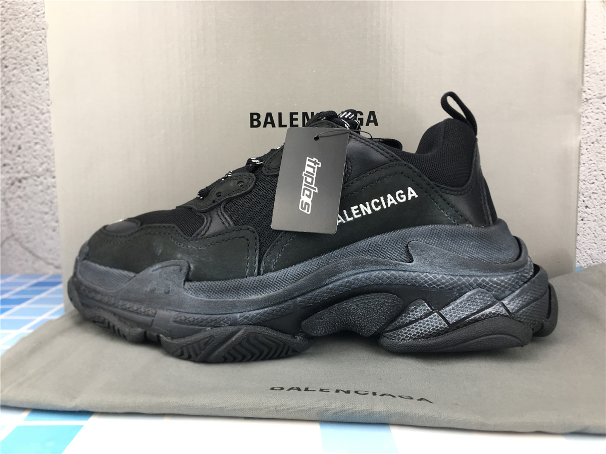 G5 Batch Balenciaga Triple S Black 172342M237002